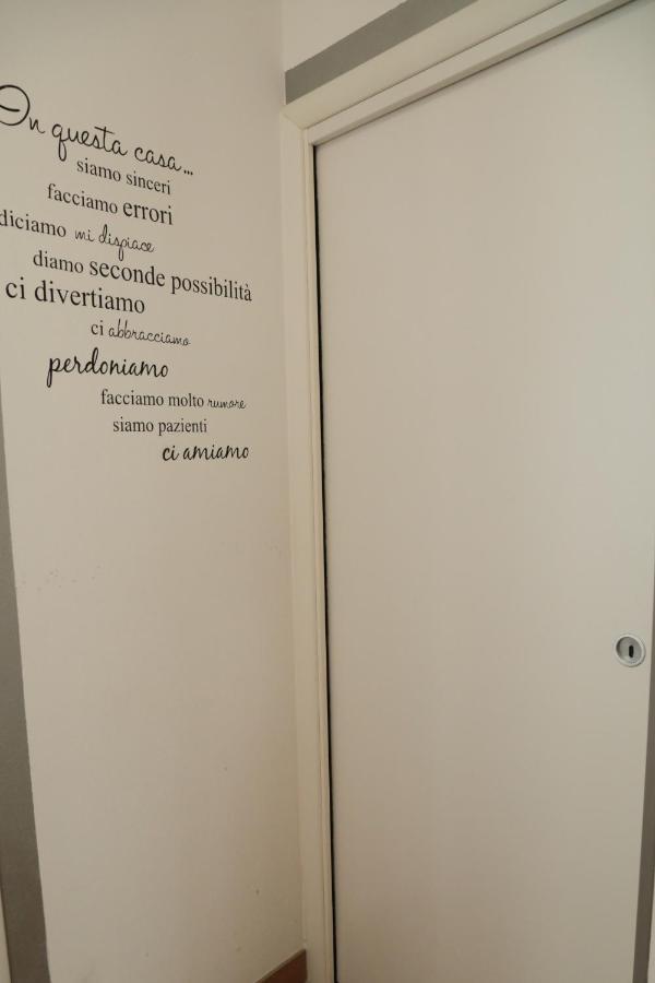 Guest House Simonazzi レッジョ・エミリア エクステリア 写真