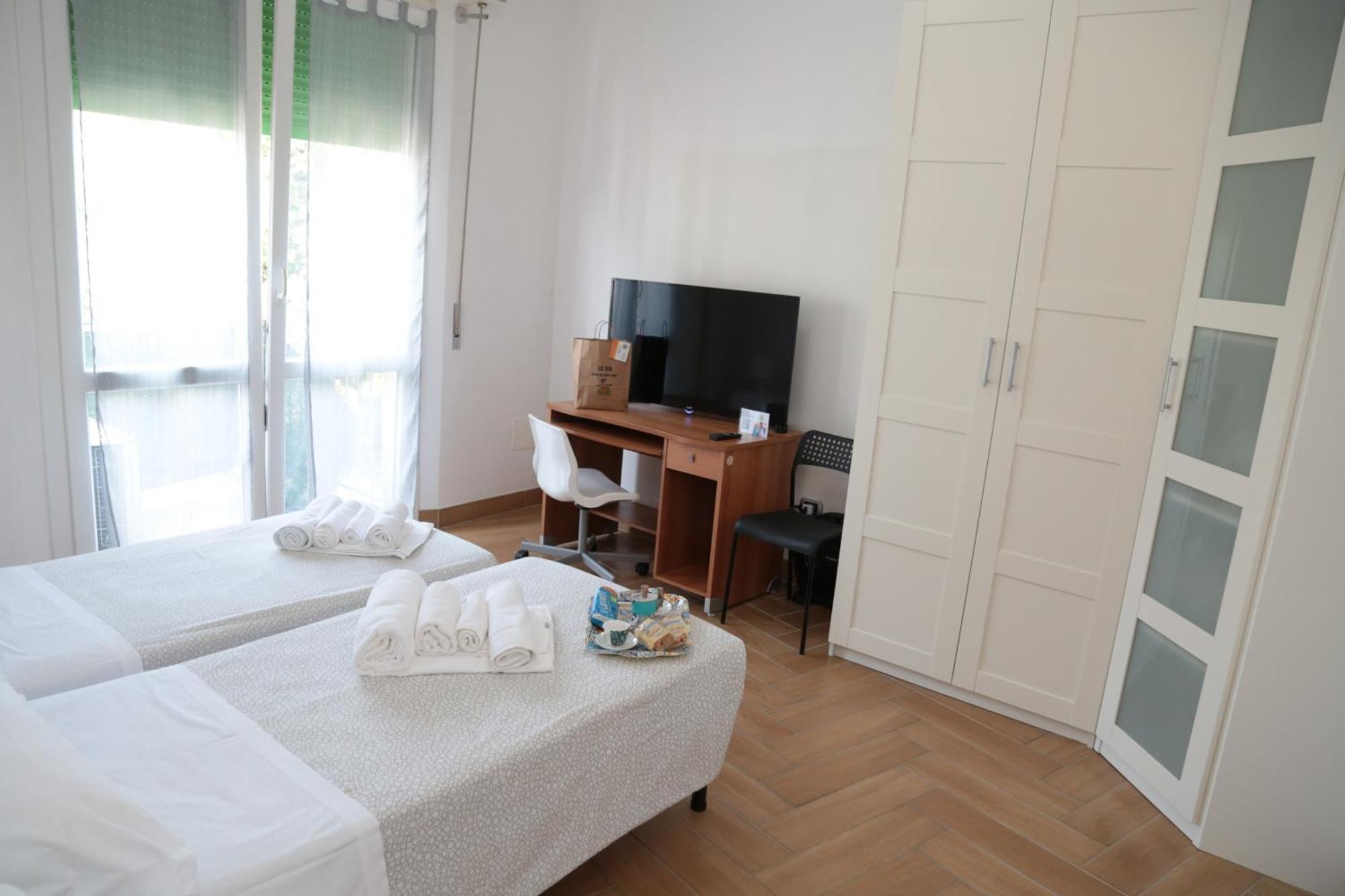 Guest House Simonazzi レッジョ・エミリア エクステリア 写真