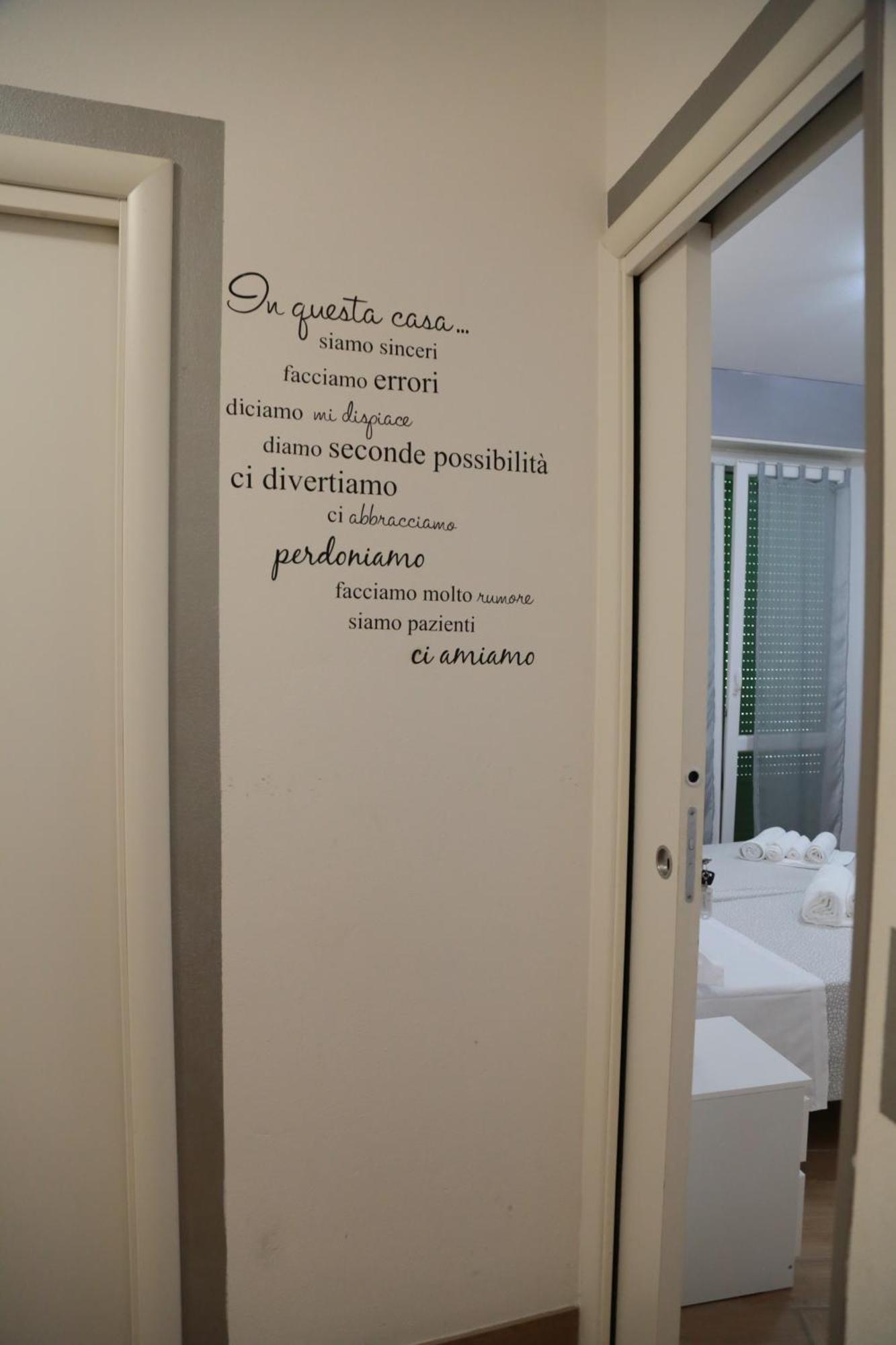 Guest House Simonazzi レッジョ・エミリア エクステリア 写真